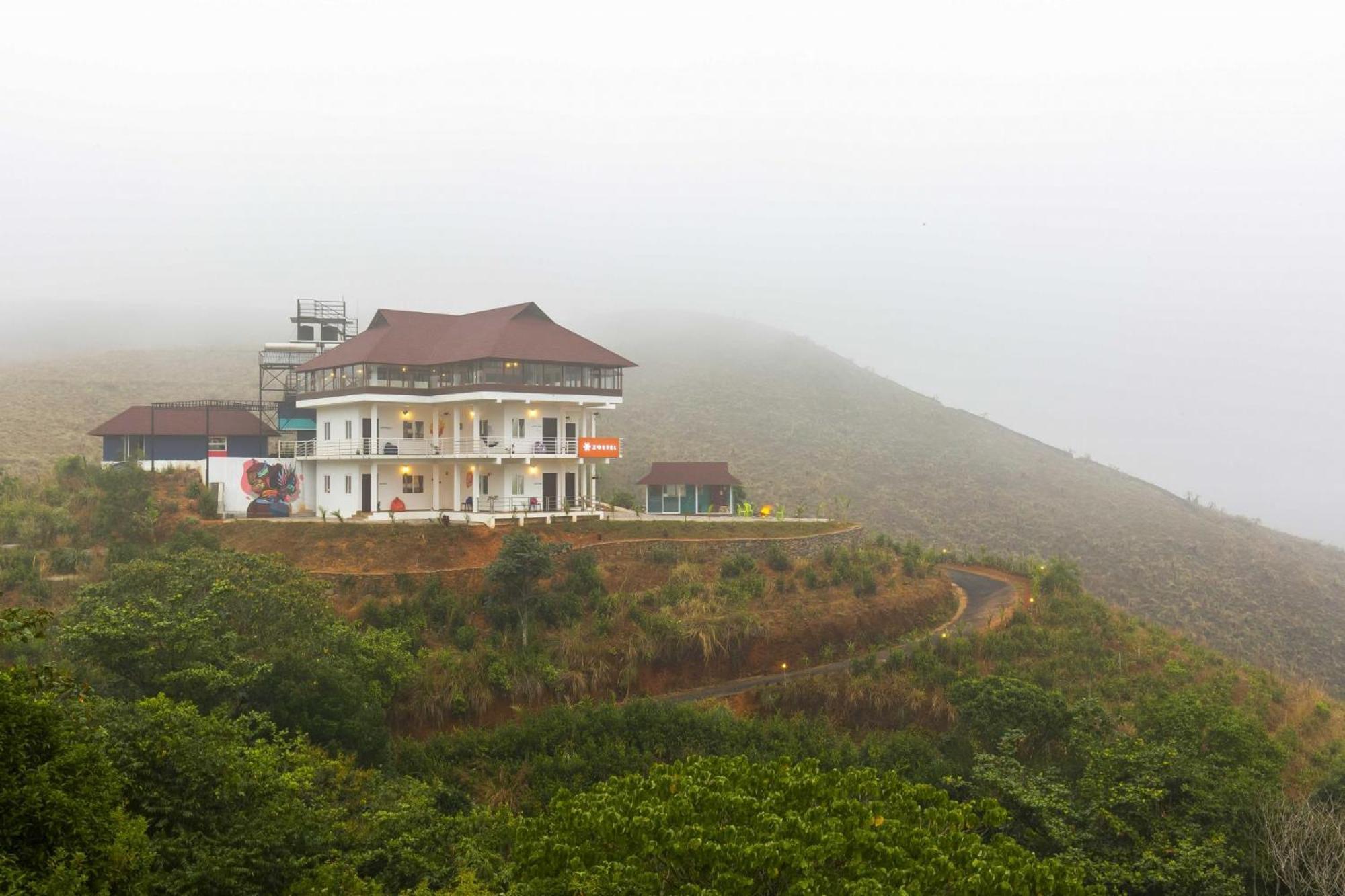 ซอสเทล ภัคมณ Hostel วากามอน ภายนอก รูปภาพ