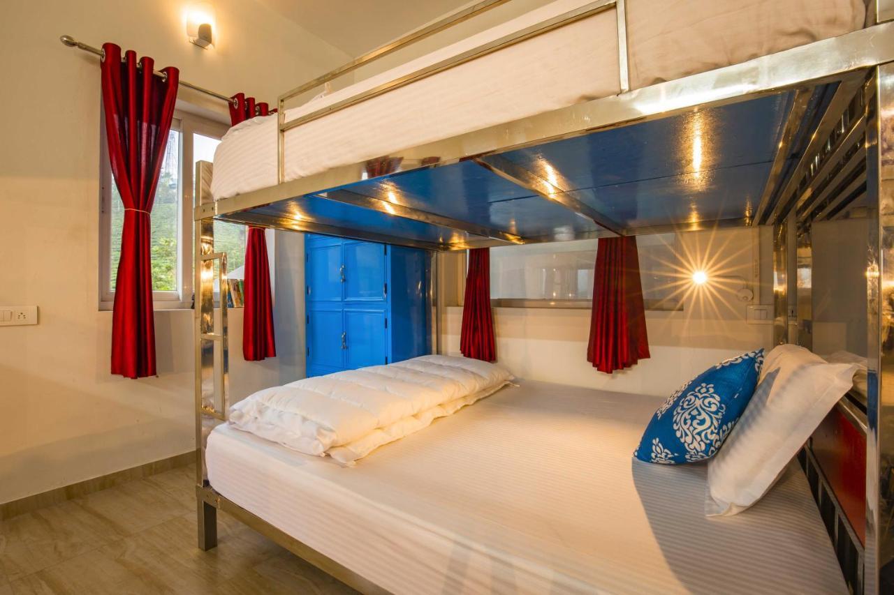 ซอสเทล ภัคมณ Hostel วากามอน ภายนอก รูปภาพ